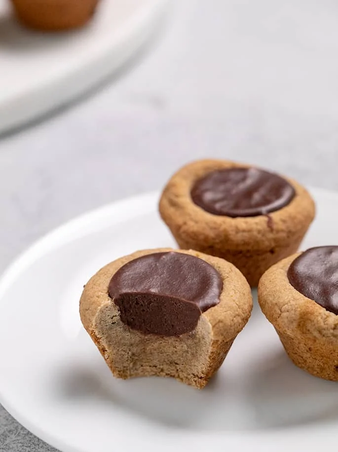 Gingerbread Gluten Free Fudge Puddles