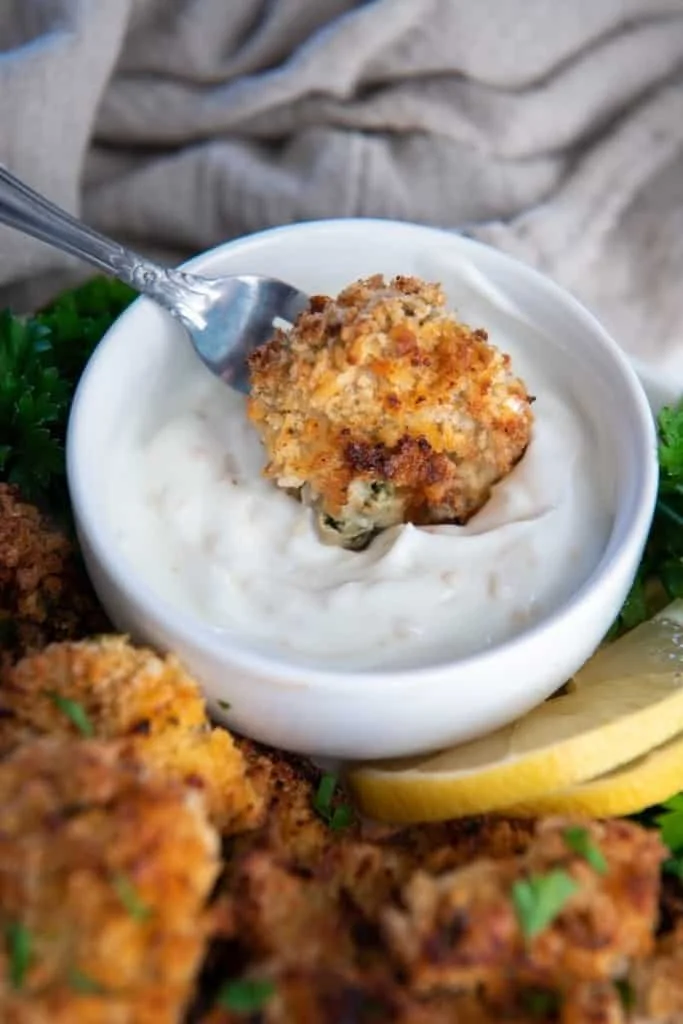 air fryer oysters dipped in sauce
