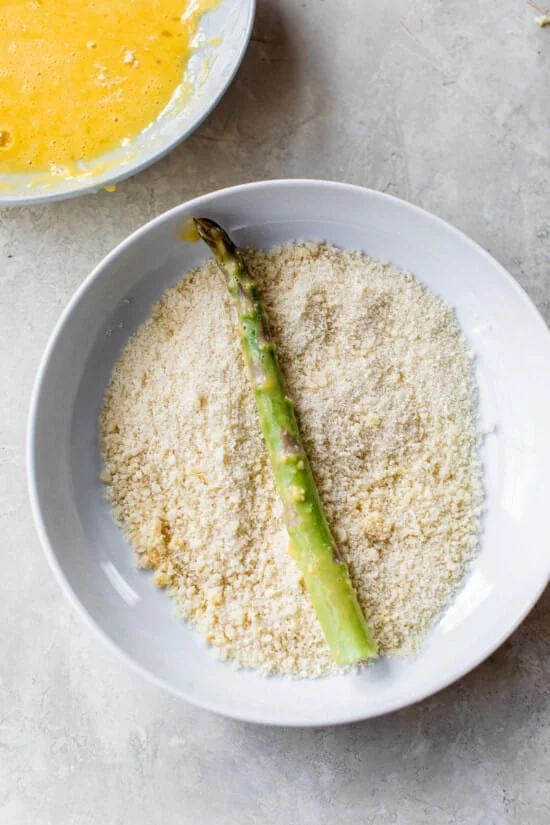Asparagus in breadcrumbs