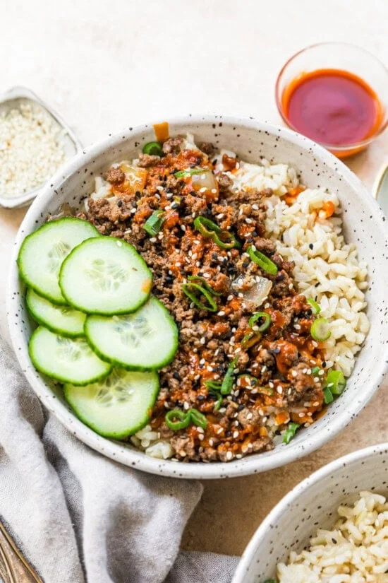 Assemble the rice bowls