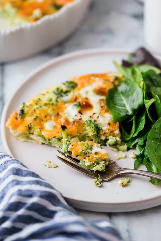 Broccoli and cheese is one of my favorite quiche combinations! This low-carb Crustless Broccoli Cheddar Quiche is light and delicious, perfect for breakfast or brunch!
