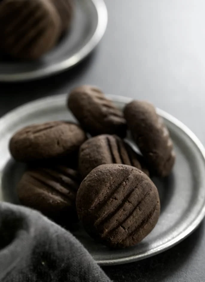 Gluten Free Chocolate Meltaway Cookies