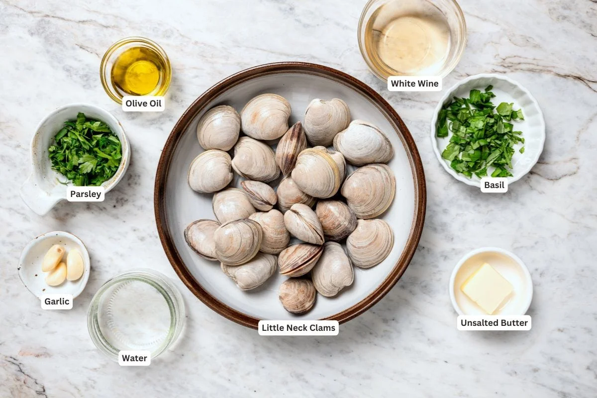 Ingredients for steamed clams.