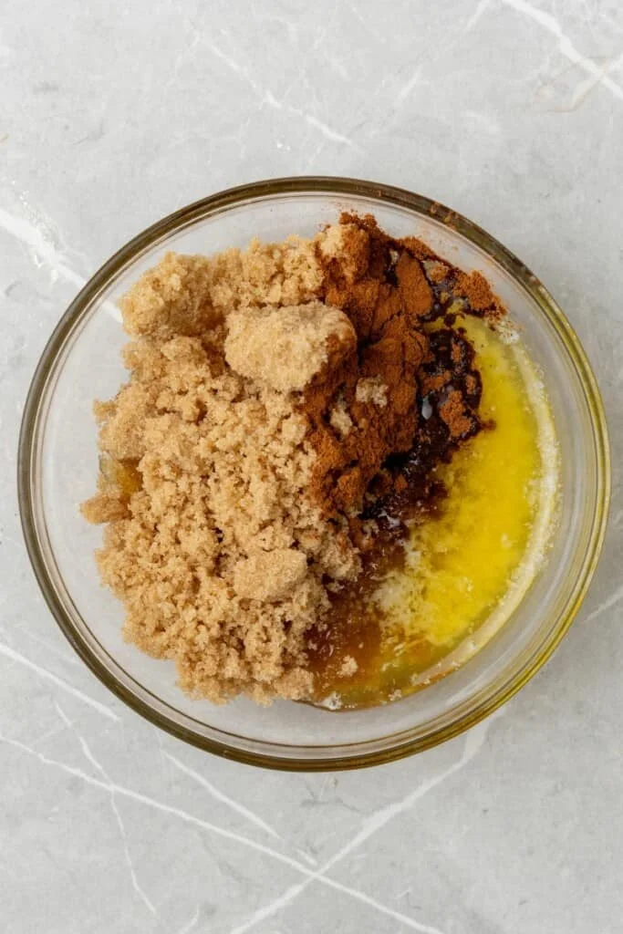 ingredients needed to make cinnamon sugar glaze for pineapple rings