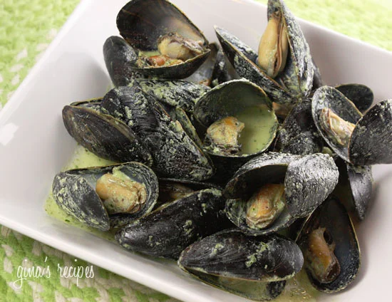 Mussels in Basil Cream Sauce