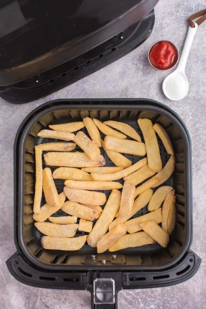 place frozen steak fries in single layer in air fryer