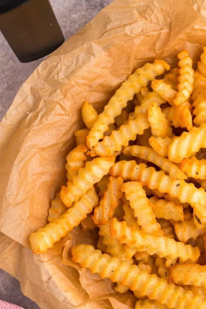Frozen Crinkle Fries in the Air Fryer