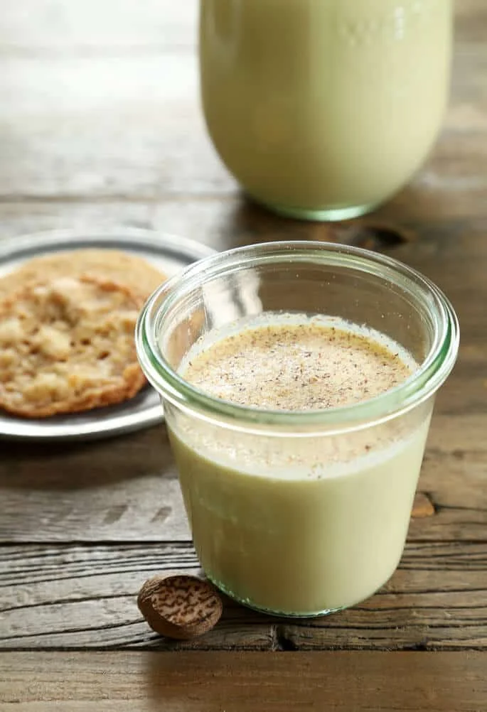 Homemade Slow Cooker Egg Nog