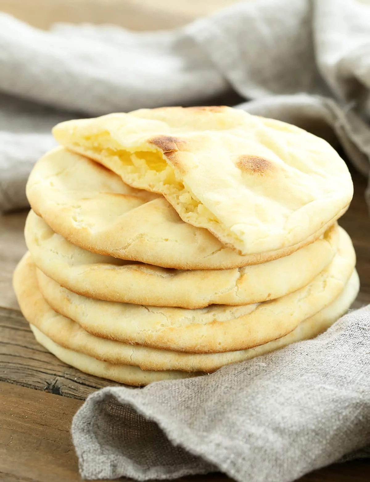 Gluten Free Pita Bread (Quick & Easy)