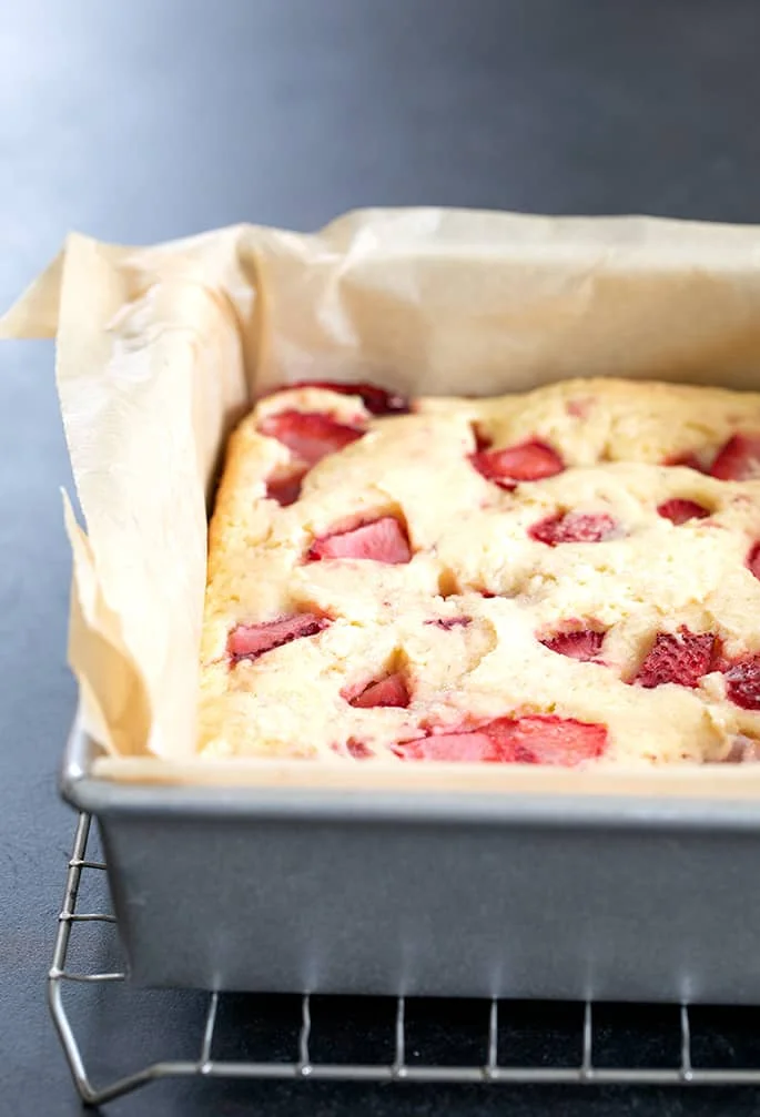 Strawberry breakfast cake baked in pan
