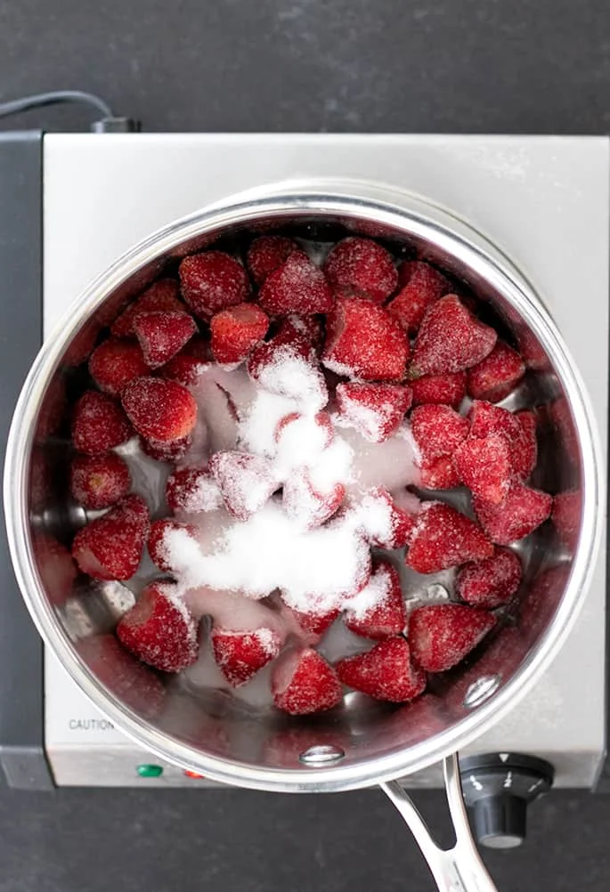 Strawberry puree ingredients raw in pan