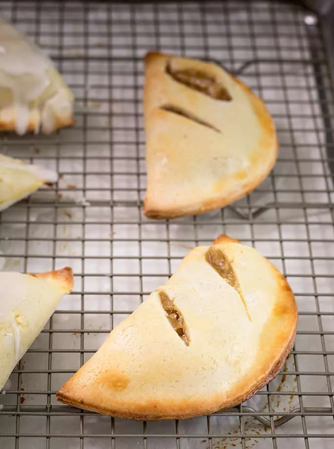 These gluten free mini apple pies are just like McDonald's or Hostess fruit pies, but baked and not fried, with a warm chunky apple filling. 