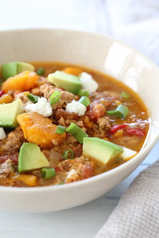 Paleo Jalapeno Popper Chicken Chili (Slow Cooker and Pressure Cooker)