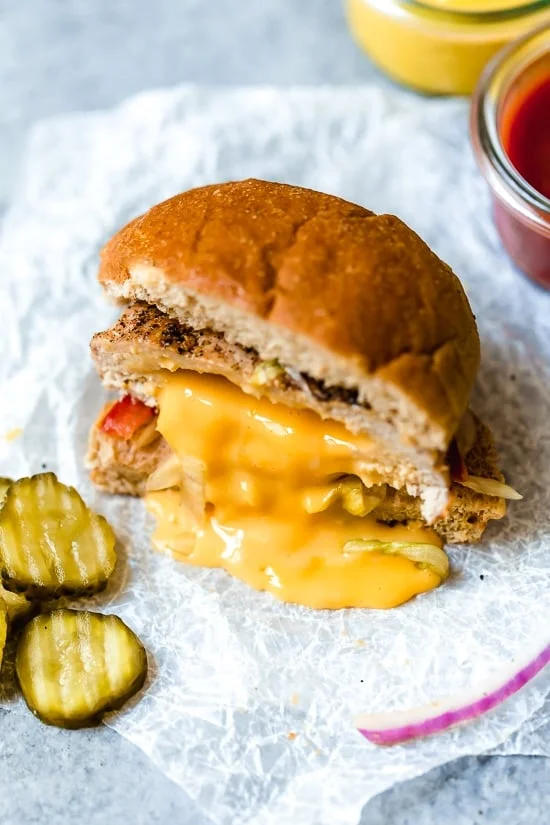 Juicy Lucy (Stuffed Turkey Cheeseburger)