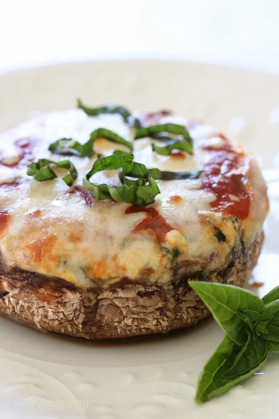 Veggie Lasagna Stuffed Portobello Mushrooms – low-carb, gluten-free and vegetarian
