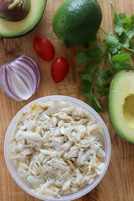 Avocado and Lump Crab Salad – avocado stuffed with a light, lump crab meat – the perfect summer low-carb salad! #glutenfree #whole30 #paleo #lowcarb