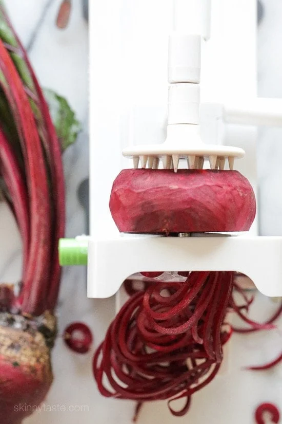Raw Spiralized Beet & Mandarin Salad with Mint