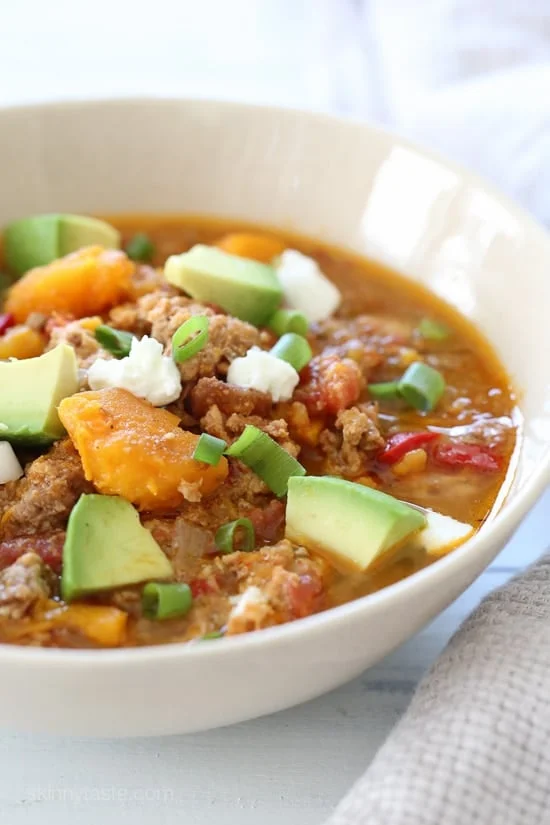 Paleo Jalapeno Popper Chicken Chili (Slow Cooker and Pressure Cooker)